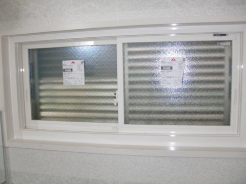 【横浜桜木町店】スマートカバー工法で窓リフォーム